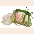 Набор для вышивания нитками РИОЛИС "Игольница-сумочка "Розочки"