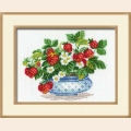 Набор для вышивания нитками РИОЛИС "Клубника"